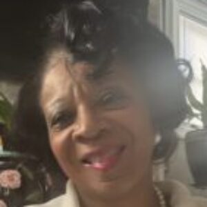 Profile photo of carolyn